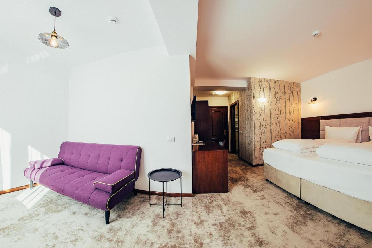 Hotel Buchenland Gura Humorului Luaran gambar