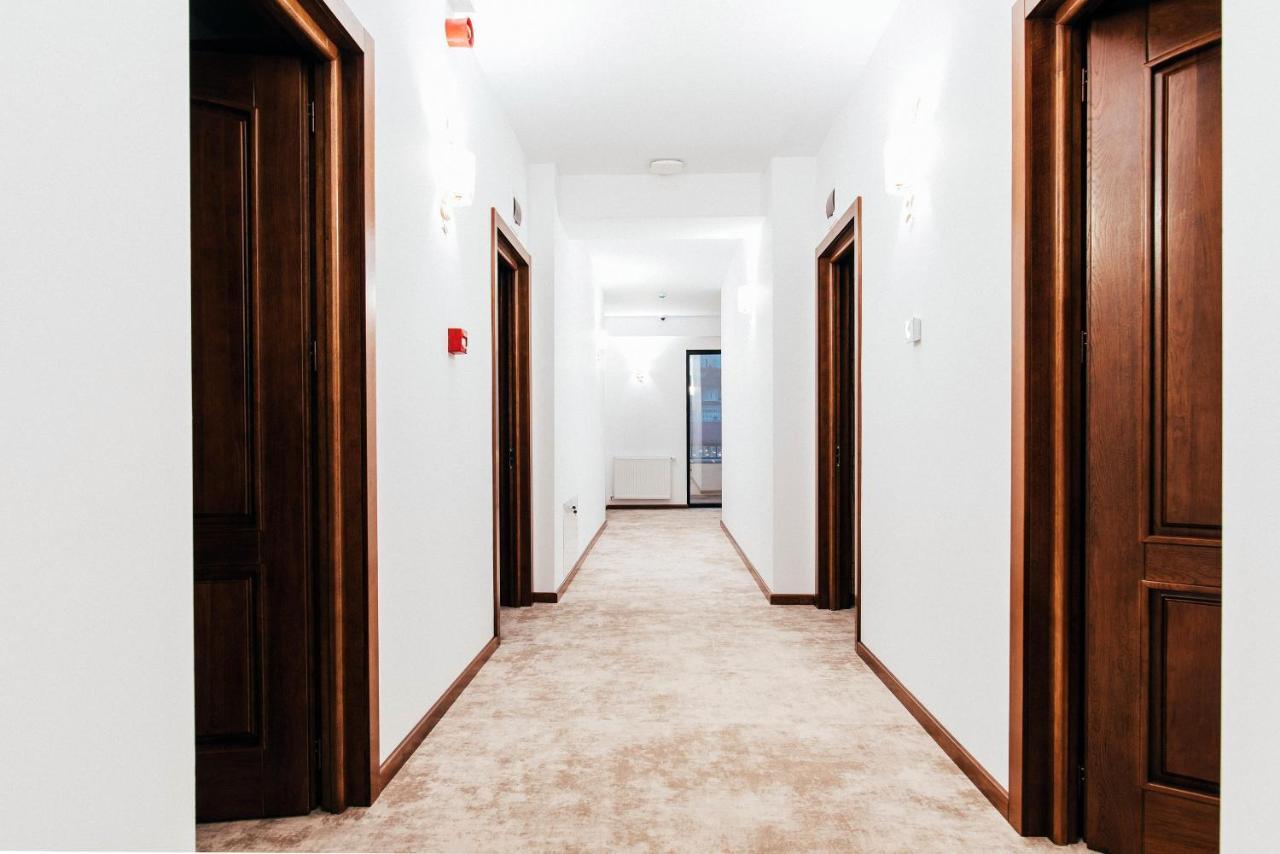 Hotel Buchenland Gura Humorului Luaran gambar